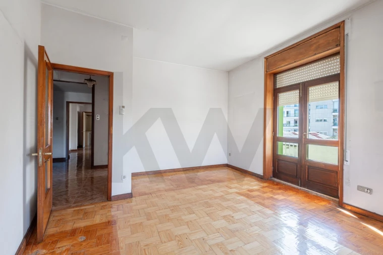 Apartamento T3 para Venda em São João da Madeira Foto 37