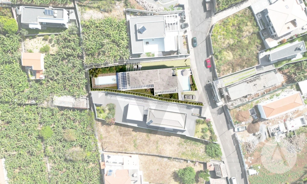 Moradia T2 para Venda em Paul do Mar Foto 8