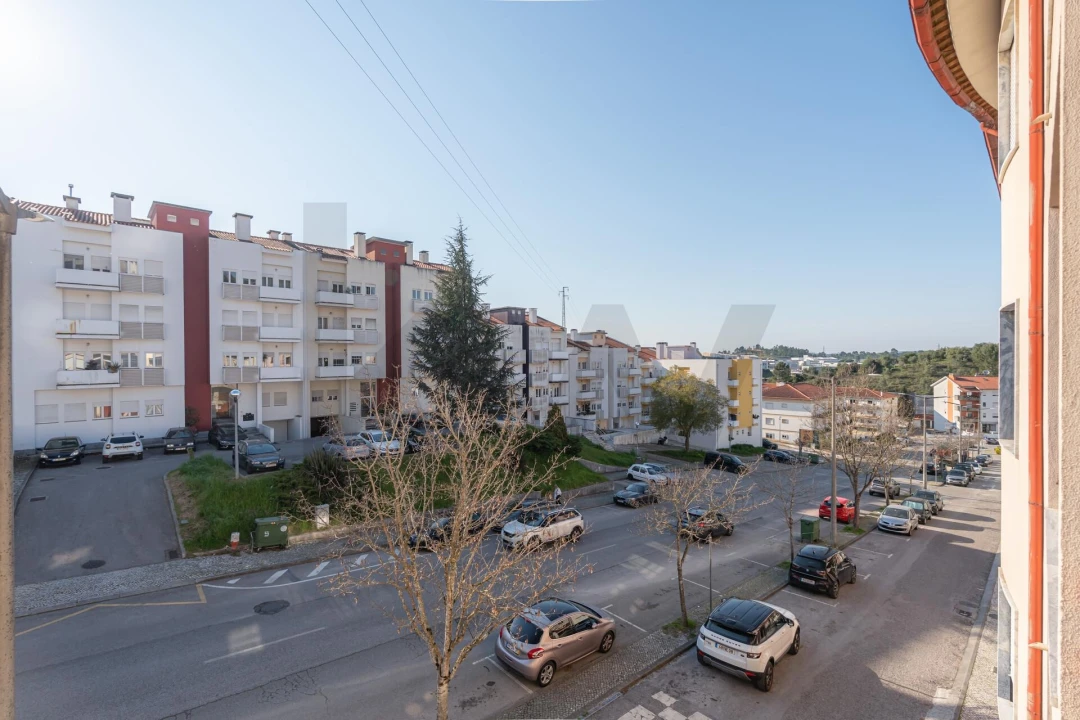 Apartamento T3 para Venda em Sé Nova, Santa Cruz, Almedina e São Bartolomeu Foto 23