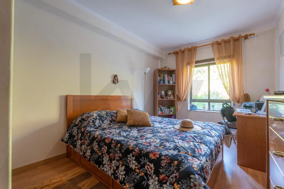 Apartamento T3 para Venda em Sé Nova, Santa Cruz, Almedina e São Bartolomeu Foto 15