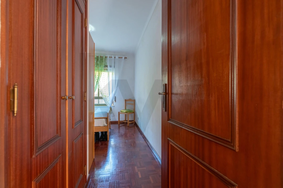 Apartamento T3 para Venda em Sé Nova, Santa Cruz, Almedina e São Bartolomeu Foto 12