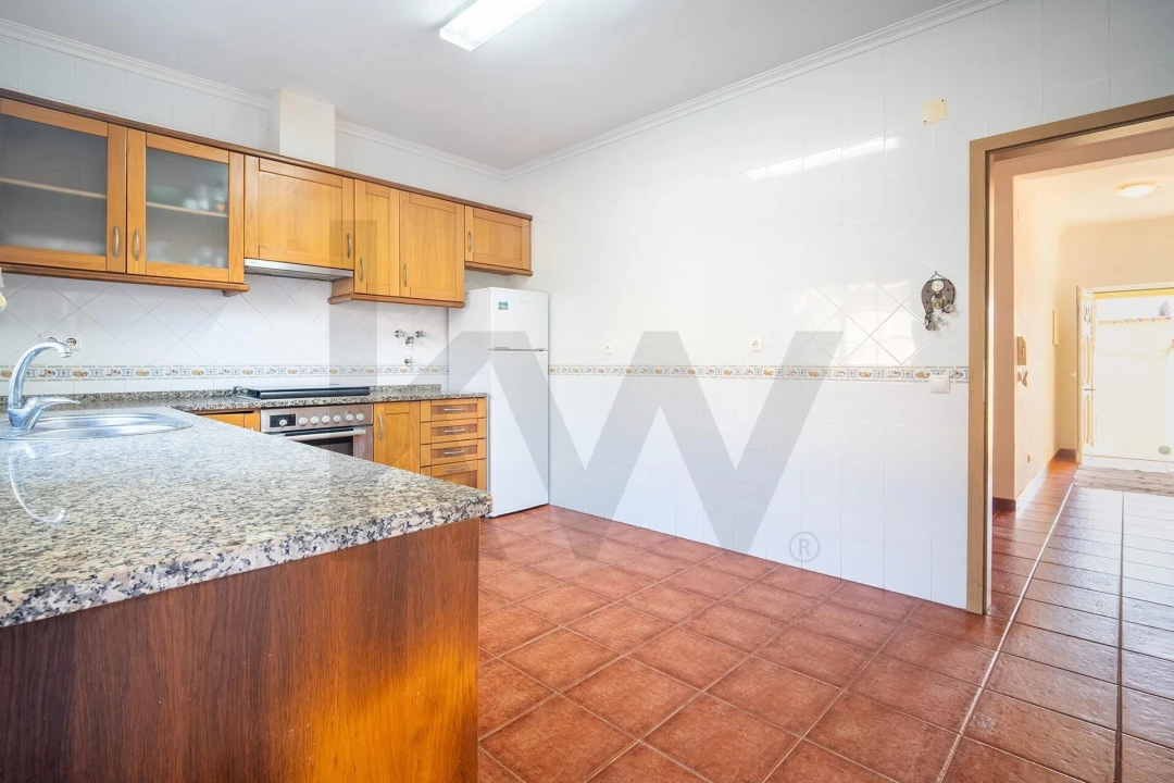 Moradia T4 para Venda em Manique do Intendente, Vila Nova de São Pedro e Maçussa Foto 9