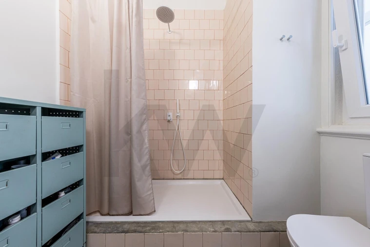 Apartamento T3 para Arrendamento em Penha de França Foto 21