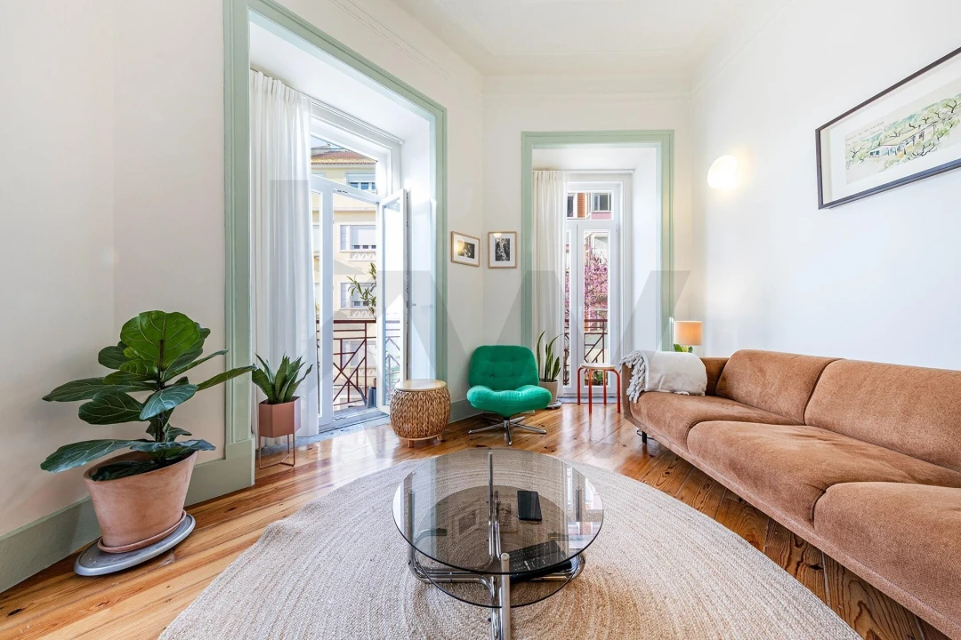 Apartamento T3 para Arrendamento em Penha de França Foto 3