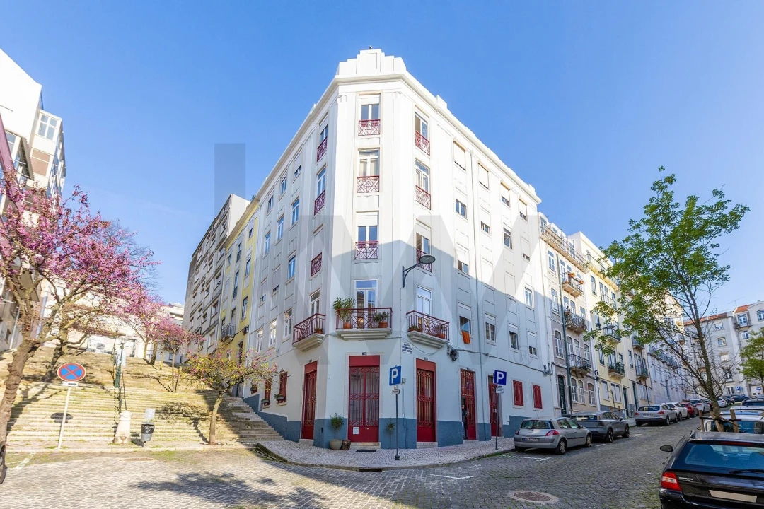 Apartamento T3 para Arrendamento em Penha de França Foto 32