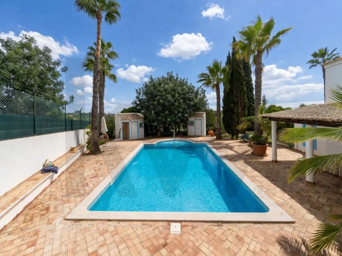 Moradia T4 para Venda em Pechão Foto 60