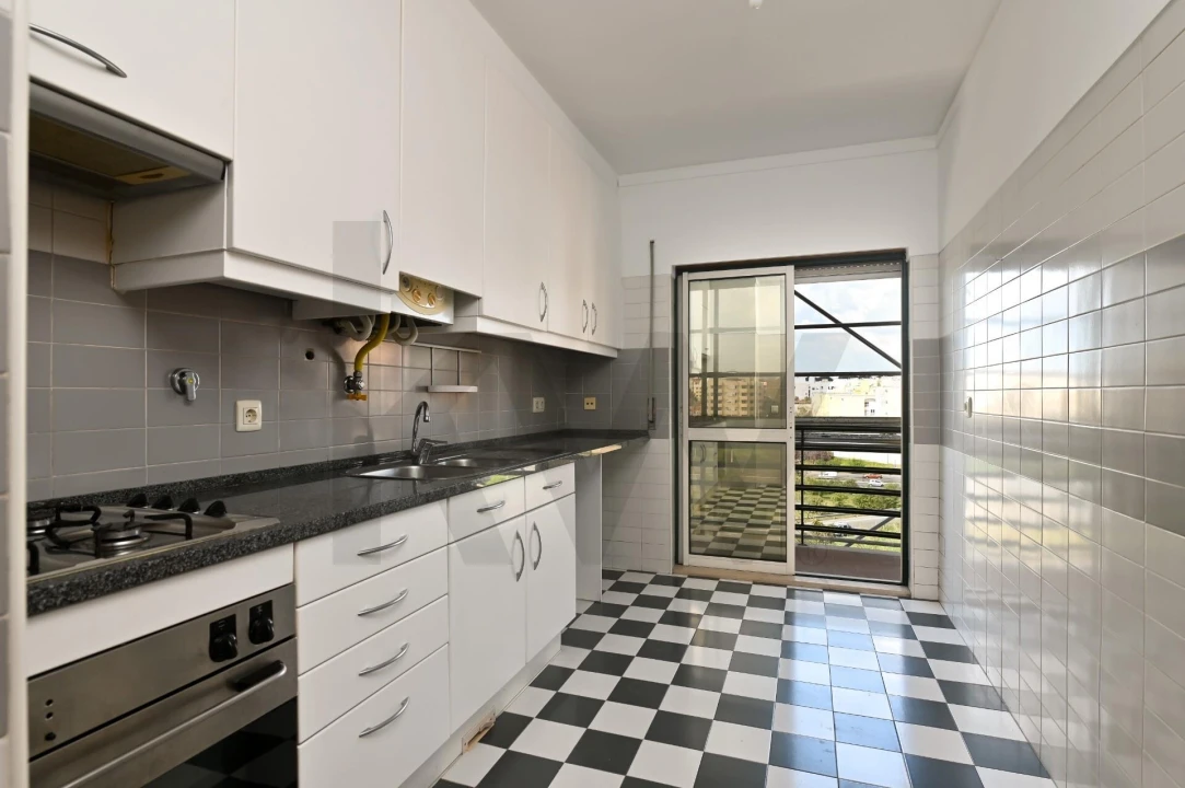 Apartamento T3 para Venda em São Domingos de Benfica Foto 6