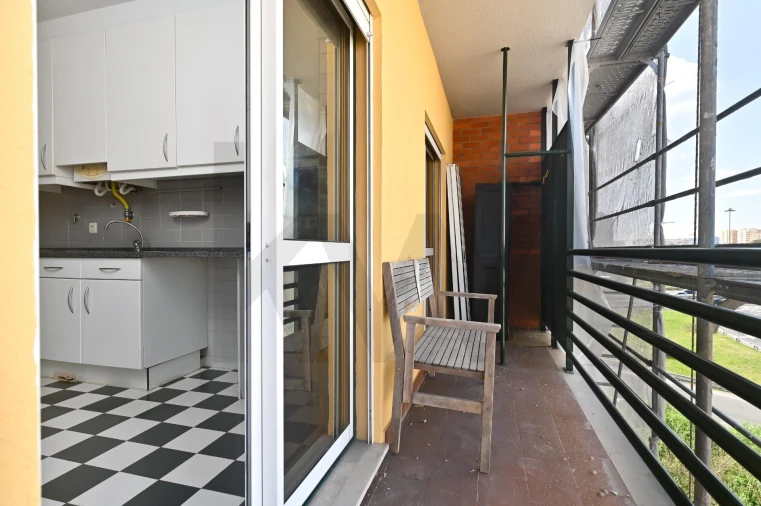 Apartamento T3 para Venda em São Domingos de Benfica Foto 8