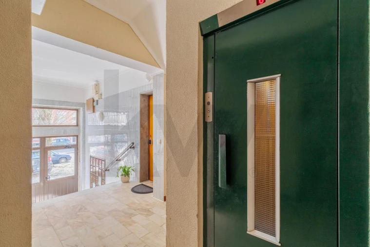 Apartamento T2 para Venda em Setubal (São Sebastião) Foto 23