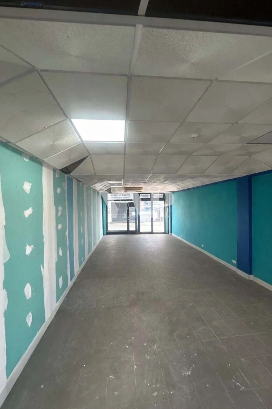 Negócio para Arrendamento em Quarteira Foto 2