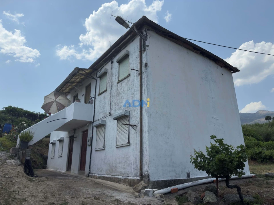 Moradia T8 para Venda em Covilhã e Canhoso Foto 1