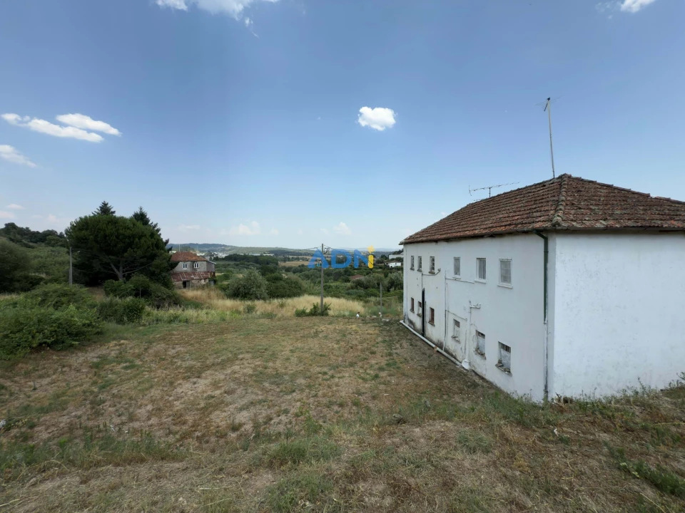 Moradia T8 para Venda em Covilhã e Canhoso Foto 3