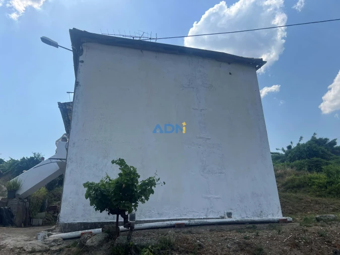 Moradia T8 para Venda em Covilhã e Canhoso Foto 35