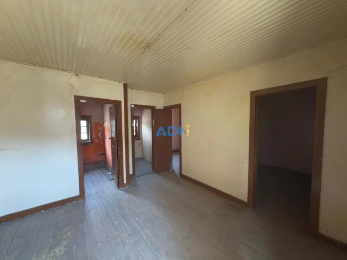 Moradia T8 para Venda em Covilhã e Canhoso Foto 6