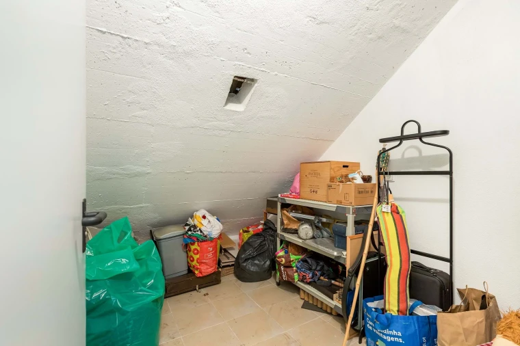 Apartamento T1 para Venda em Loures Foto 16