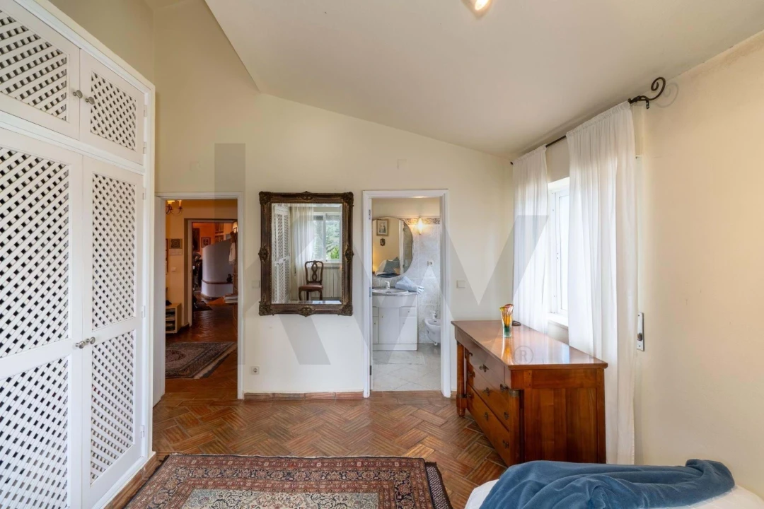 Moradia T4 para Venda em Pechão Foto 24