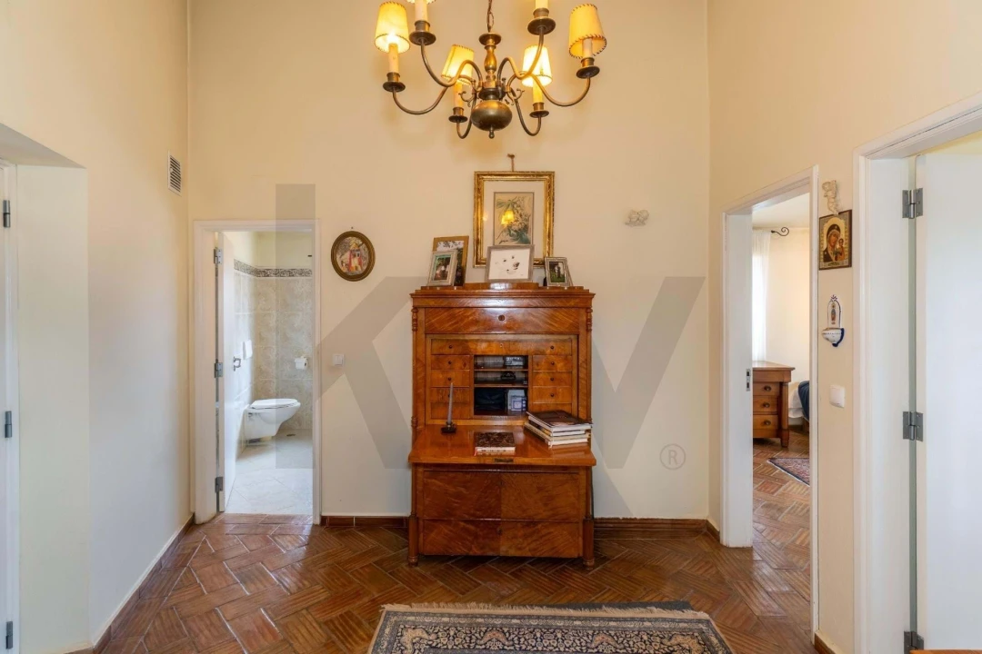 Moradia T4 para Venda em Pechão Foto 17