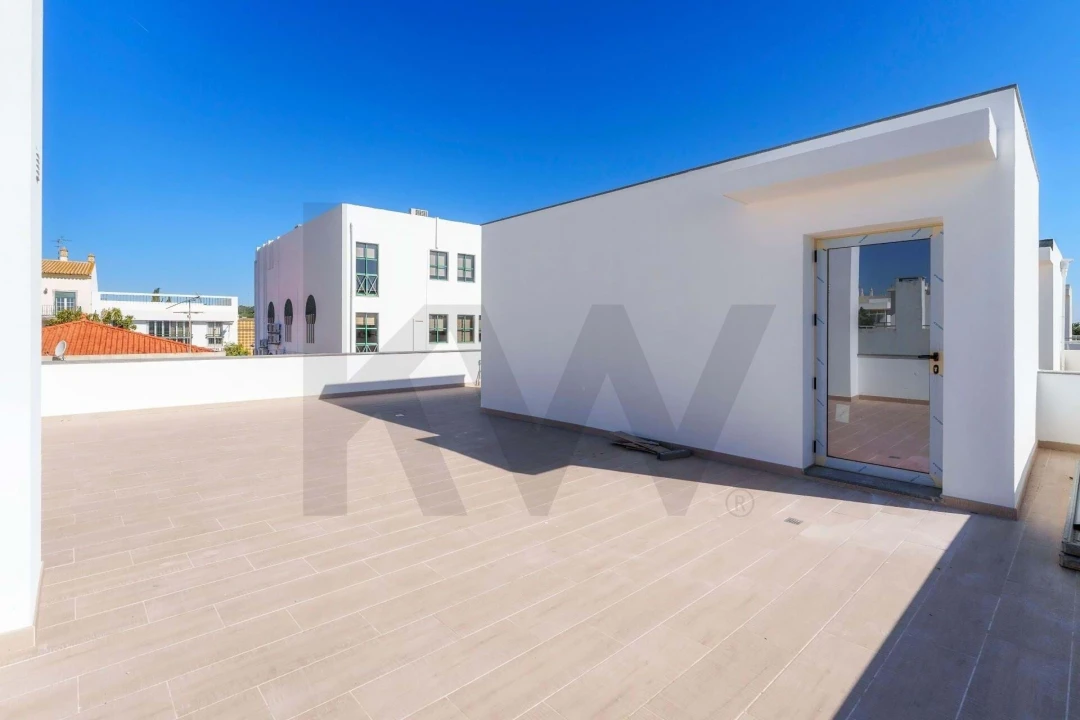 Moradia T3 para Venda em Olhão Foto 18