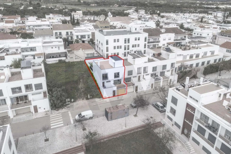 Moradia T3 para Venda em Olhão Foto 20