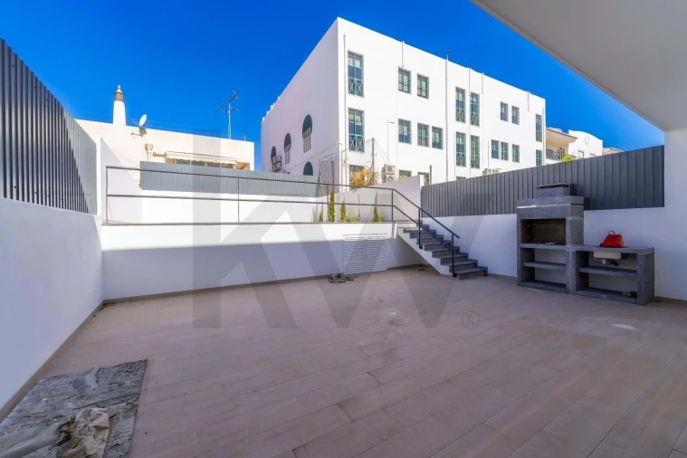 Moradia T3 para Venda em Olhão Foto 4