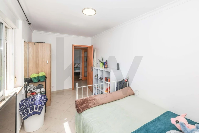 Apartamento T3 para Venda em Portimão Foto 6