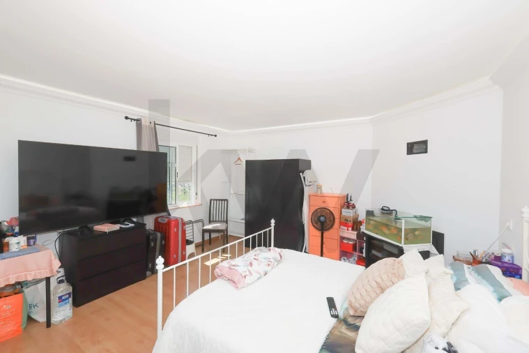 Apartamento T3 para Venda em Portimão Foto 12