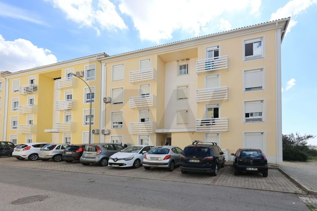 Apartamento T3 para Venda em Portimão Foto 1