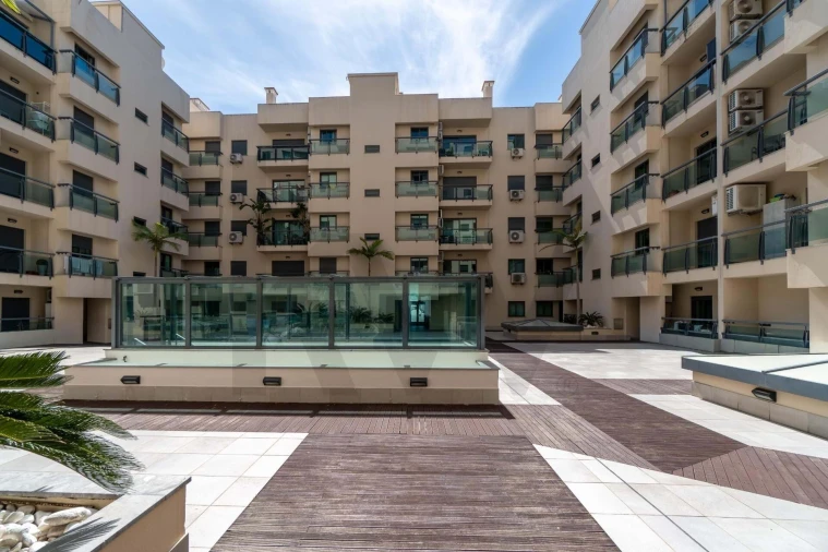 Apartamento T3 para Venda em Vila Real de Santo Antonio Foto 1