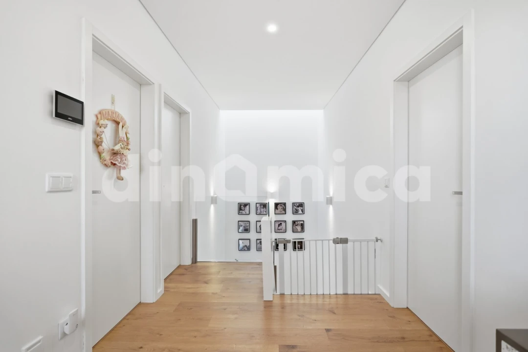 Moradia T3 para Venda em Esmeriz e Cabeçudos Foto 15