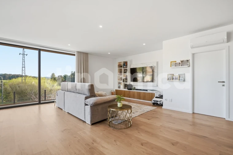 Moradia T3 para Venda em Esmeriz e Cabeçudos Foto 9