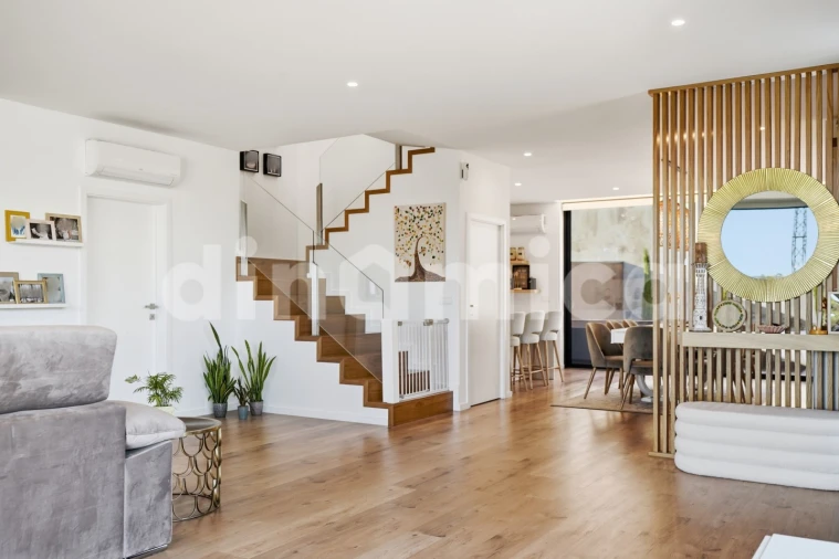 Moradia T3 para Venda em Esmeriz e Cabeçudos Foto 3