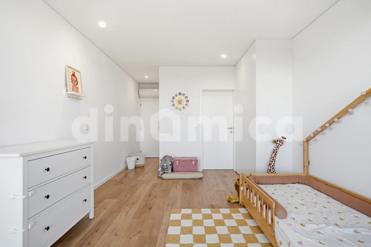 Moradia T3 para Venda em Esmeriz e Cabeçudos Foto 23