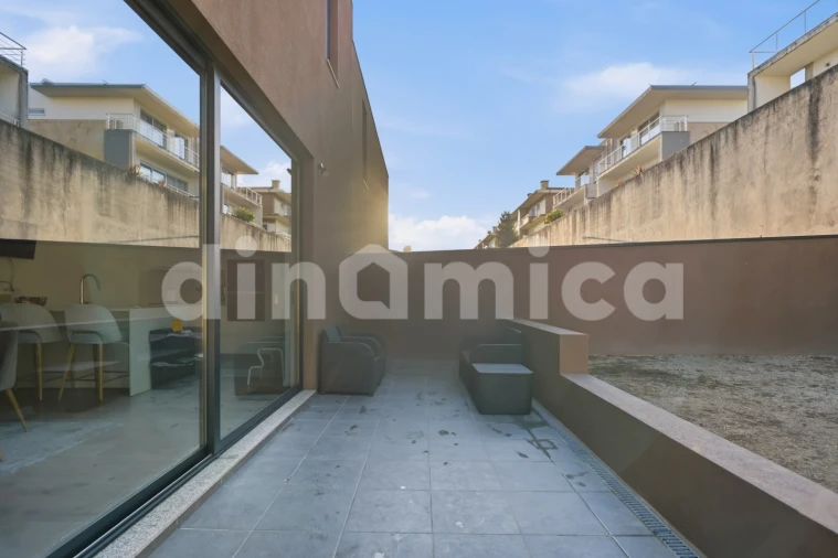 Moradia T3 para Venda em Esmeriz e Cabeçudos Foto 34