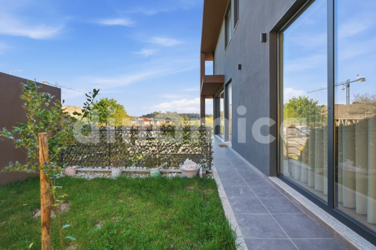 Moradia T3 para Venda em Esmeriz e Cabeçudos Foto 36