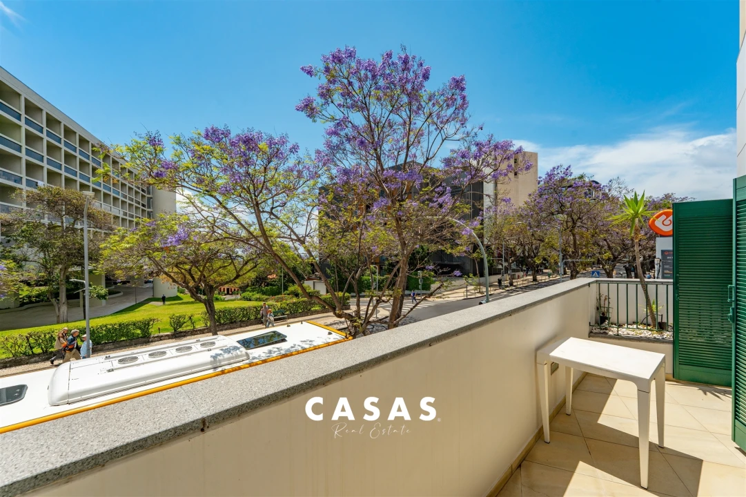 Apartamento T2 para Arrendamento em Funchal (Se) Foto 8