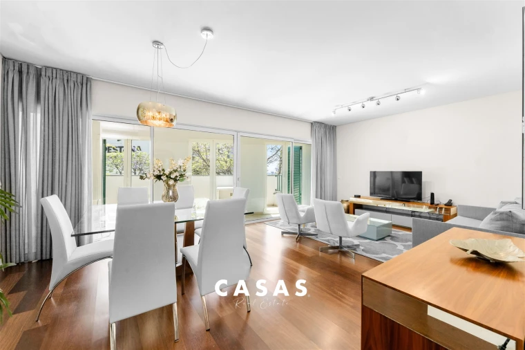 Apartamento T2 para Arrendamento em Funchal (Se) Foto 11