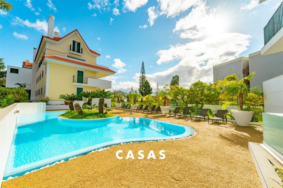 Apartamento T2 para Arrendamento em Funchal (Se) Foto 2