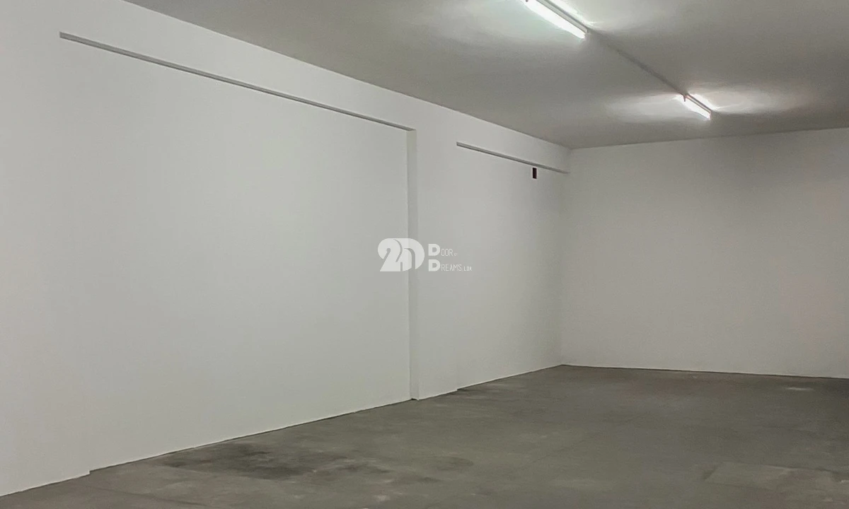 Armazém para Arrendamento em Vila Nova de Famalicão e Calendário Foto 5