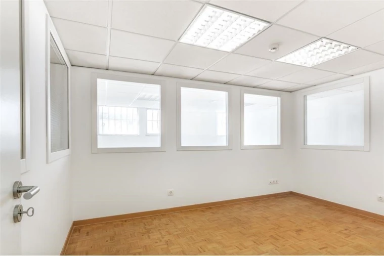 Armazém para Arrendamento em Cascais e Estoril Foto 9