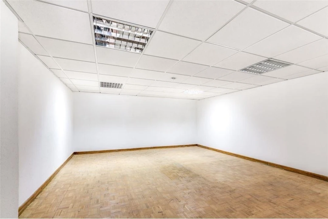 Armazém para Arrendamento em Cascais e Estoril Foto 15