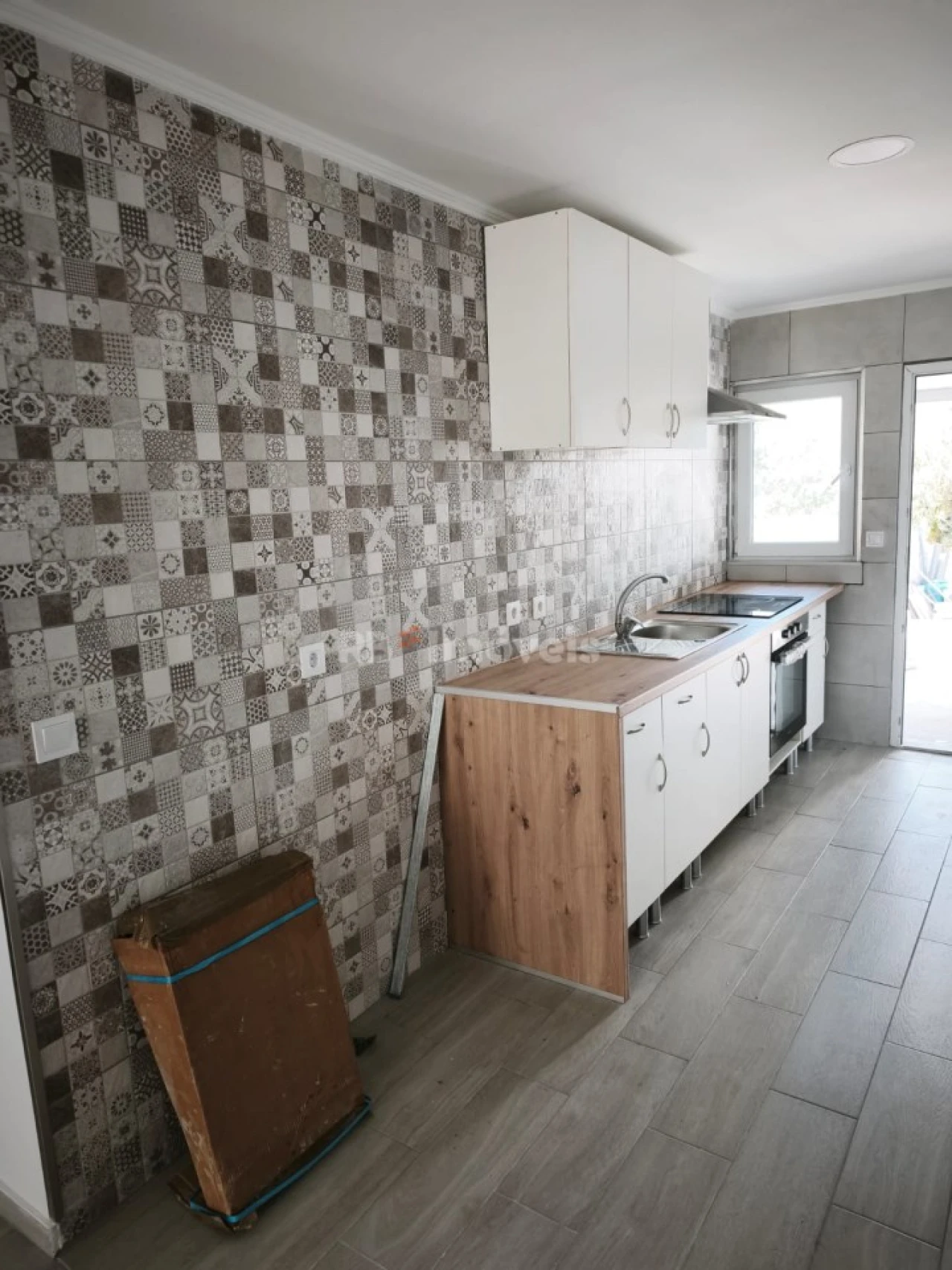 Moradia T3 para Venda em Meia Via Foto 5