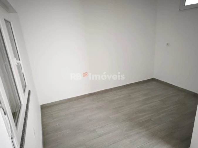 Moradia T3 para Venda em Meia Via Foto 7