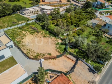 Terreno para Venda em Loule (São Clemente)