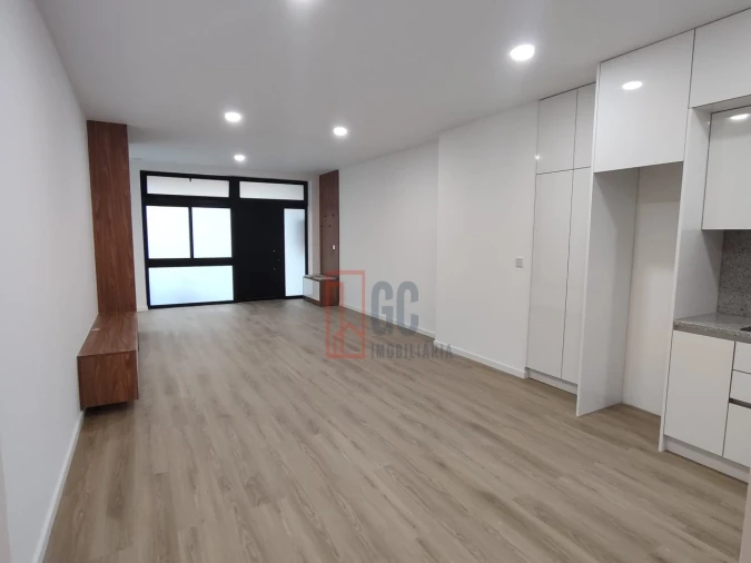 Apartamento T1 para Venda em Santa Marinha e São Pedro da Afurada Foto 7