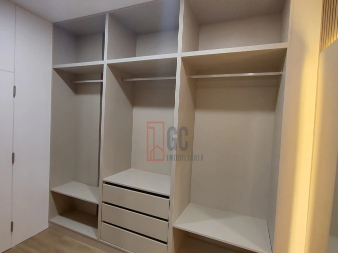 Apartamento T1 para Venda em Santa Marinha e São Pedro da Afurada Foto 14