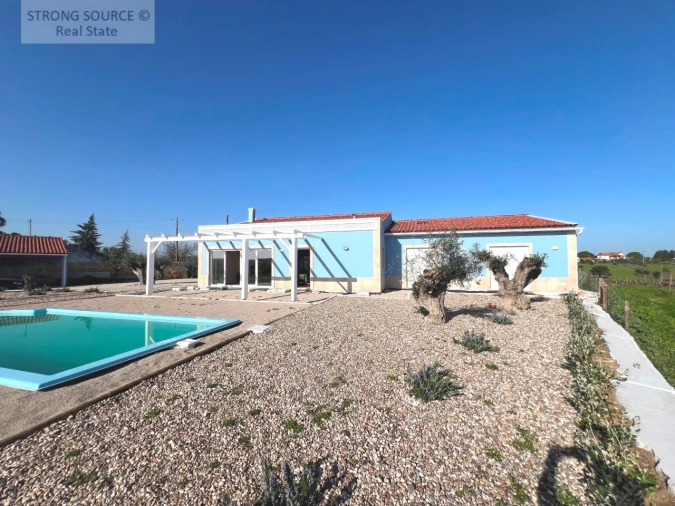 Quinta T4 para Venda em São Vicente do Paul e Vale de Figueira Foto 3