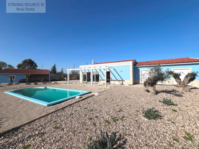 Quinta T4 para Venda em São Vicente do Paul e Vale de Figueira Foto 4