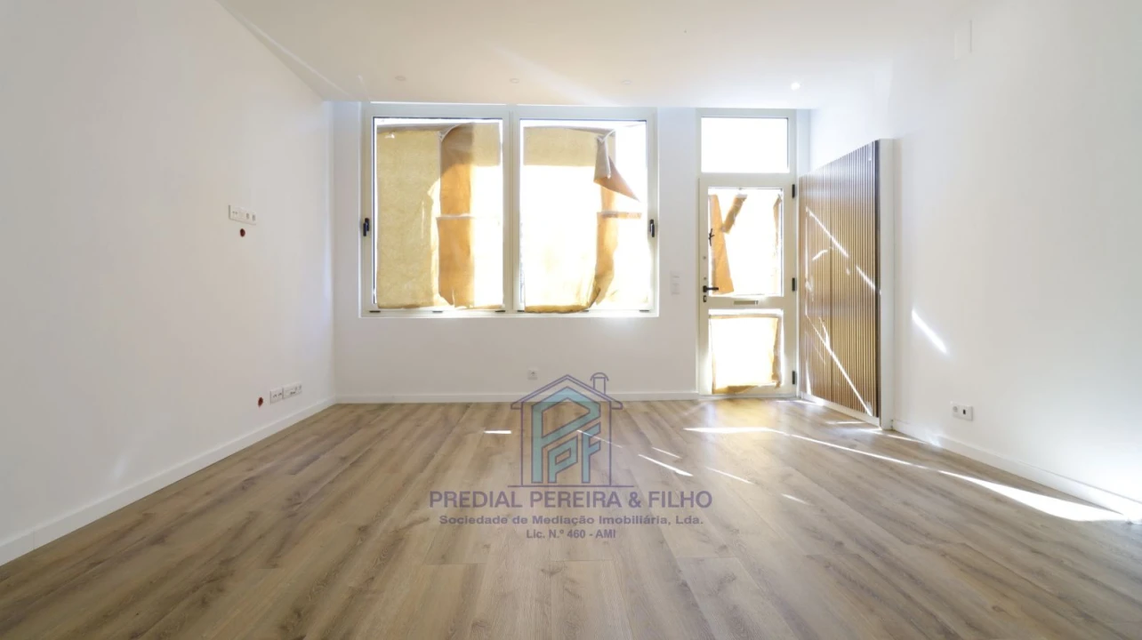 Apartamento T1 para Venda em Rio Tinto Foto 6