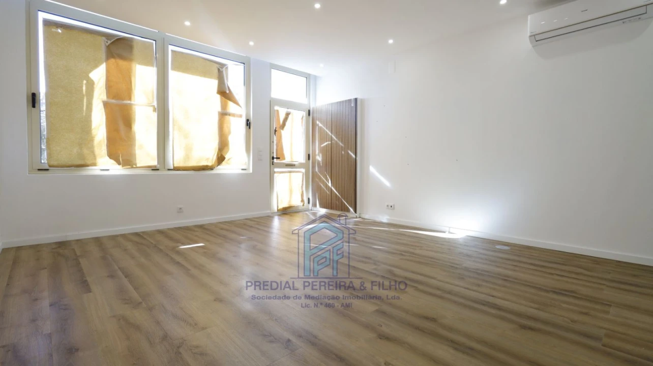 Apartamento T1 para Venda em Rio Tinto Foto 7