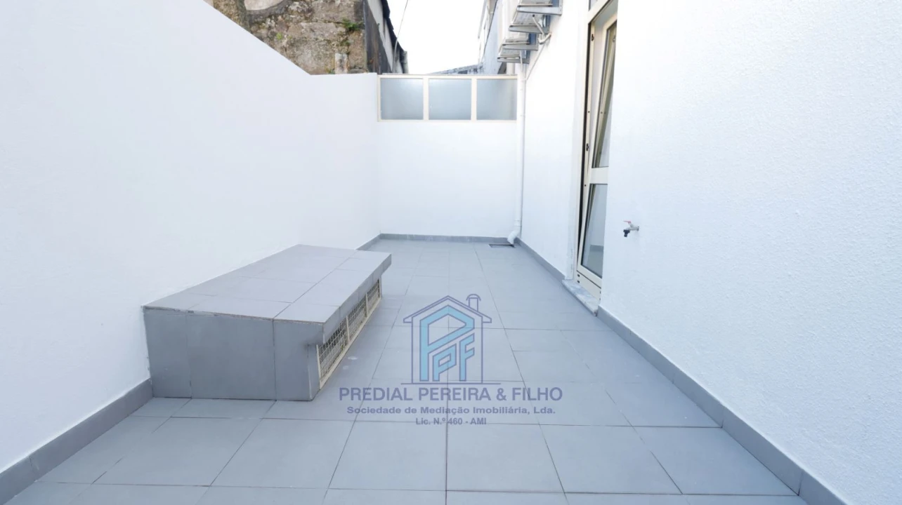 Apartamento T1 para Venda em Rio Tinto Foto 22